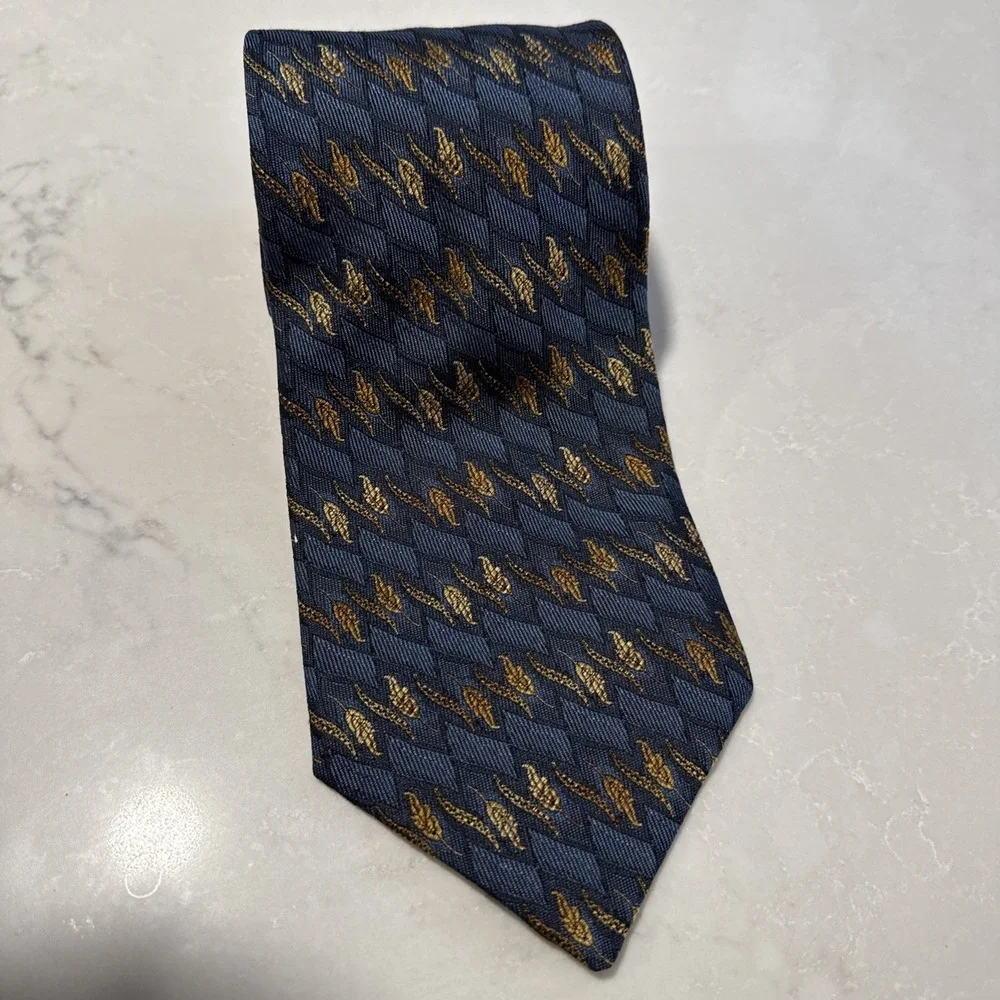 Robert Talbott Silk Hand‎ Sewn USA Carmel Valley Navy Gold Moniker 58